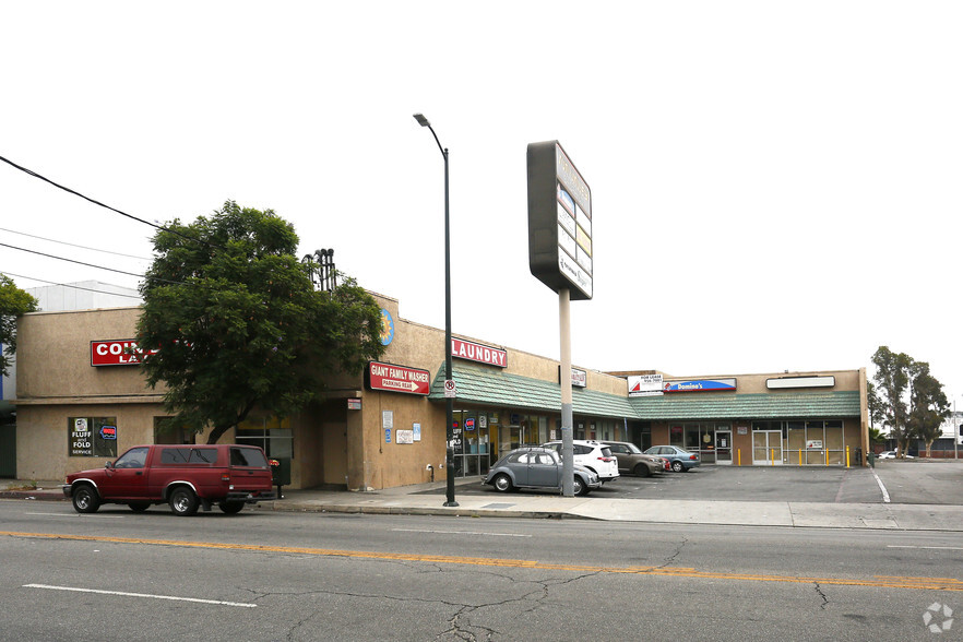 Primary Photo Of 8124-8144 Sunland Blvd, Sun Valley Freestanding For Lease