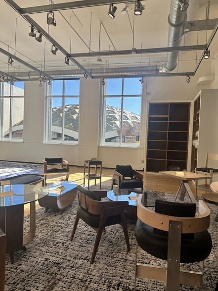 More Photos Of 50 S Virginia St, Reno Office For Sale