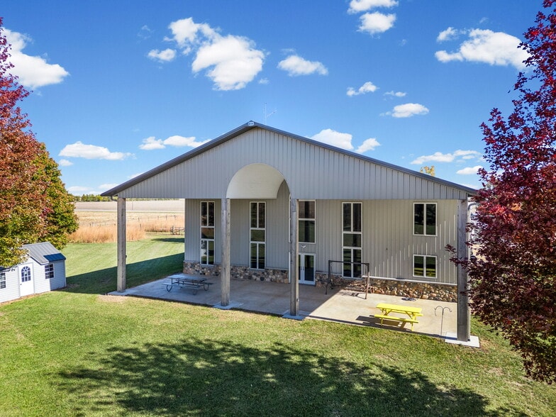 More Photos Of 8796 S US Highway 231, Brookston Specialty For Sale