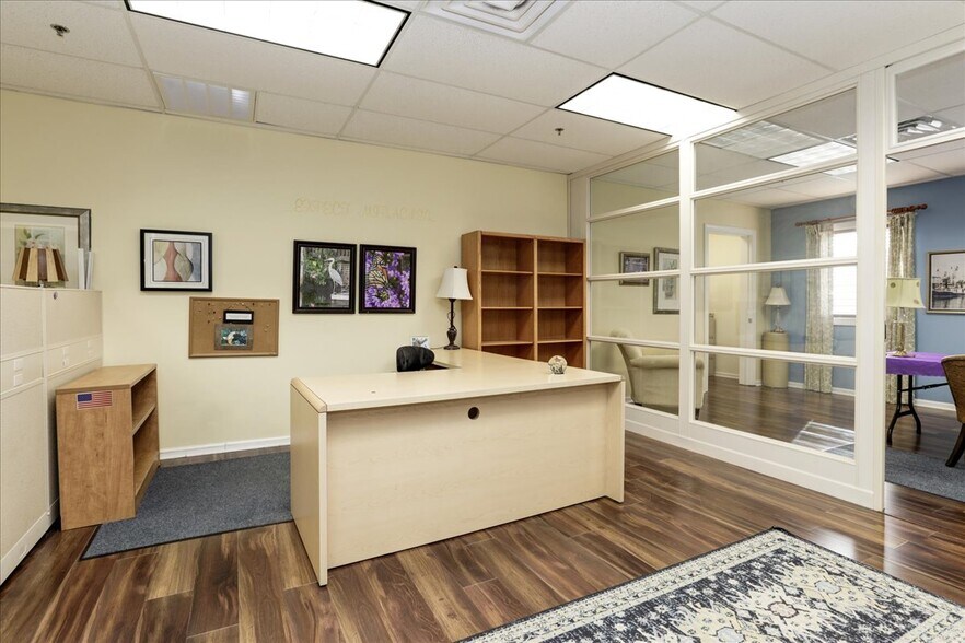 More Photos Of 807 Mantoloking Rd, Brick Office For Sale