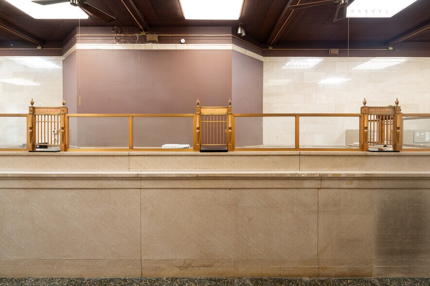 More Photos Of 25 N Broadway, Tarrytown Office For Lease