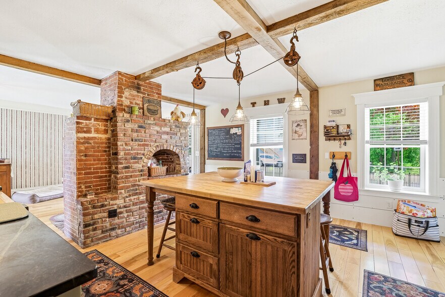 More Photos Of 1 Old Manchester Rd, Raymond Multifamily For Sale