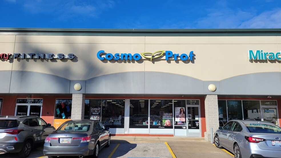 More Photos Of 7501-7537 Mentor Ave, Mentor General Retail For Lease