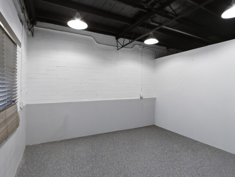More Photos Of 420 N 15th Ave, Phoenix Loft Creative Space For Sale