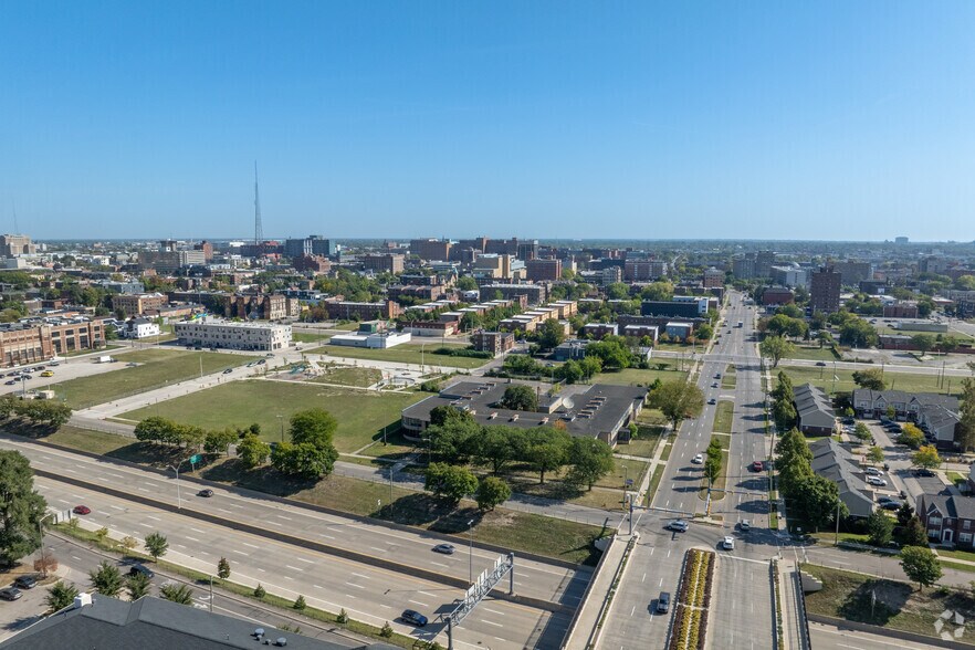 More Photos Of 3550 John C Lodge Fwy, Detroit Schools For Sale