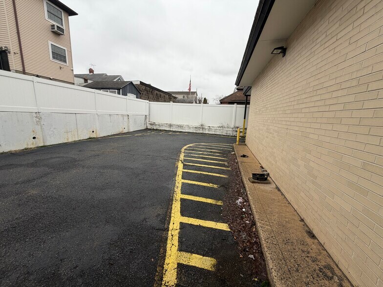 More Photos Of 349 John St, East Newark Office For Sale