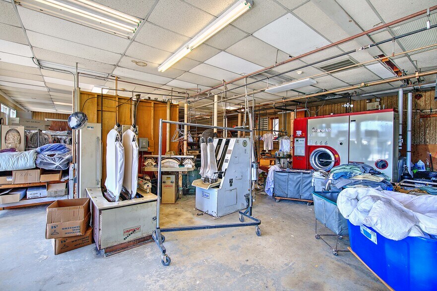 More Photos Of 628 Metacom Ave, Warren Storefront For Sale