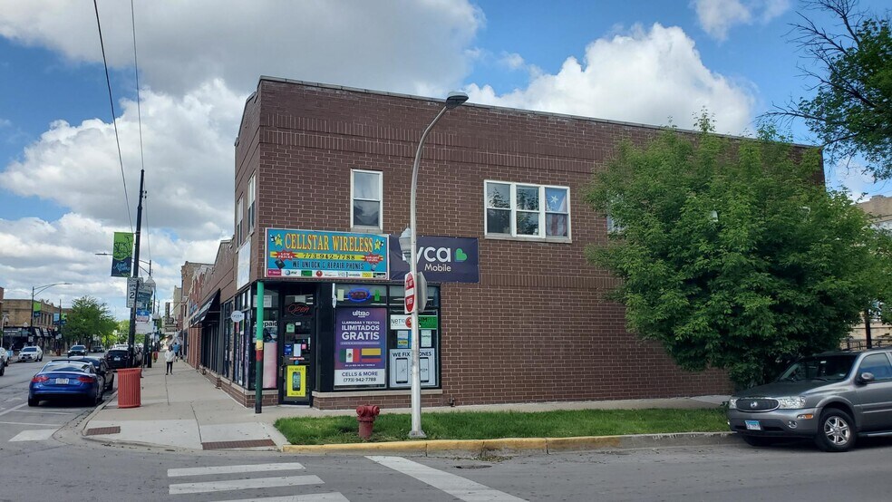 More Photos Of 3034-3040 W Montrose Ave, Chicago Multifamily For Sale