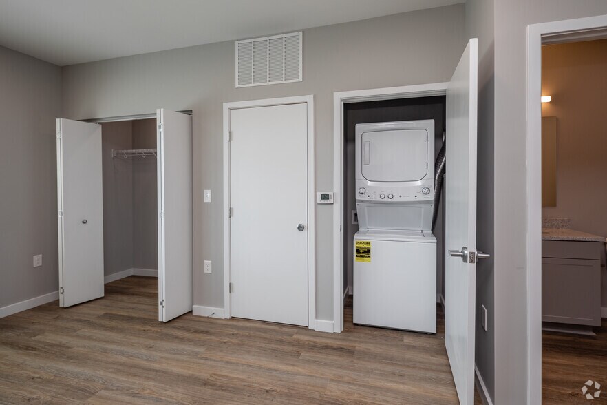 More Photos Of 4040 Travis Dr, Nashville Apartments For Sale
