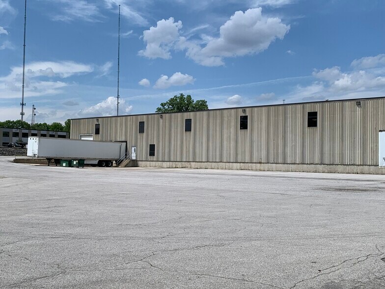 More Photos Of 3605 Independence Dr, Fort Wayne Warehouse For Sale