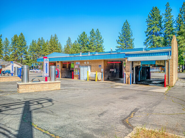 More Photos Of 640 Main Street, Chester Carwash For Sale