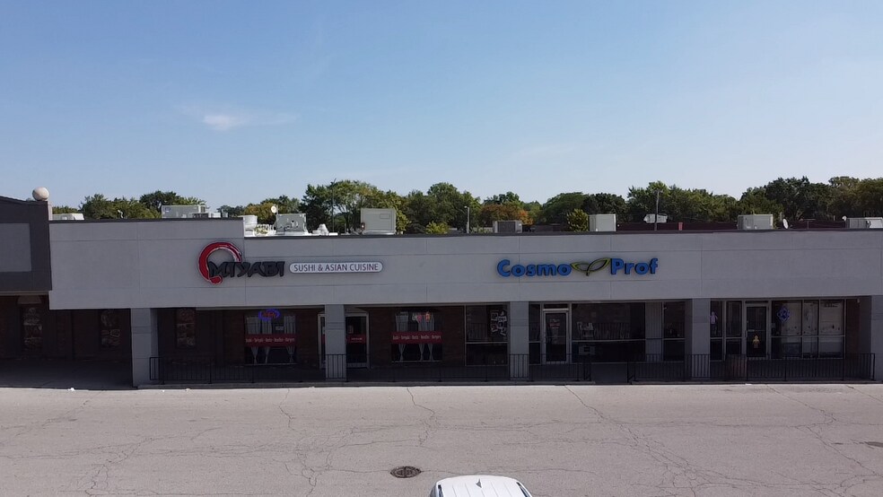 More Photos Of 6302-6770 E State Blvd, Fort Wayne Unknown For Lease