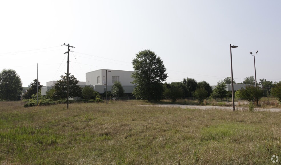 More Photos Of 655 Old Greenville Hwy, Spartanburg Warehouse For Sale