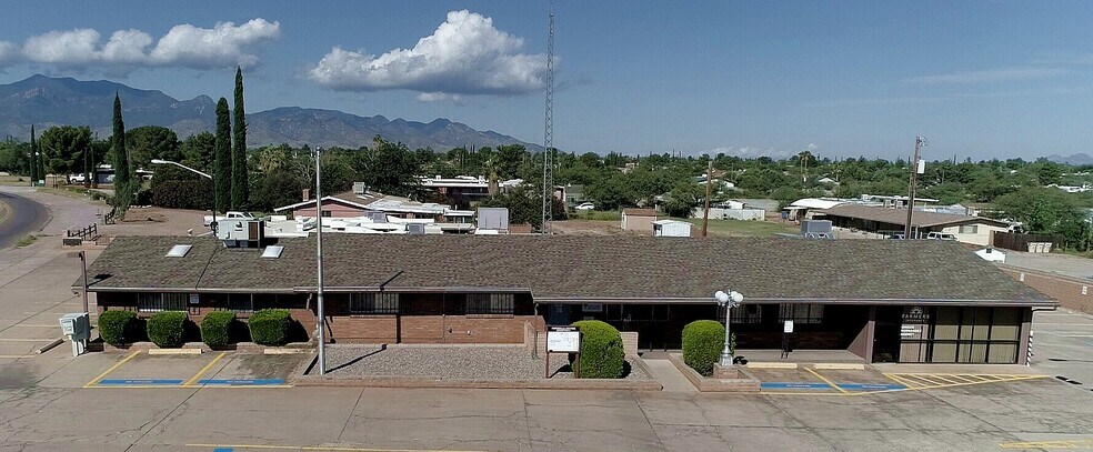 More Photos Of 3965 E Foothhills Dr, Sierra Vista Medical For Lease