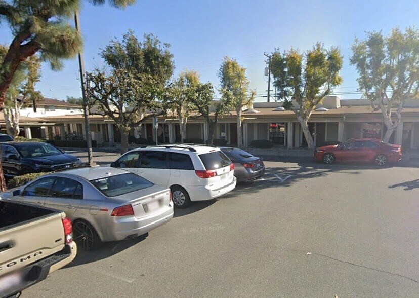 More Photos Of 1920 E Katella Ave, Orange Medical For Lease