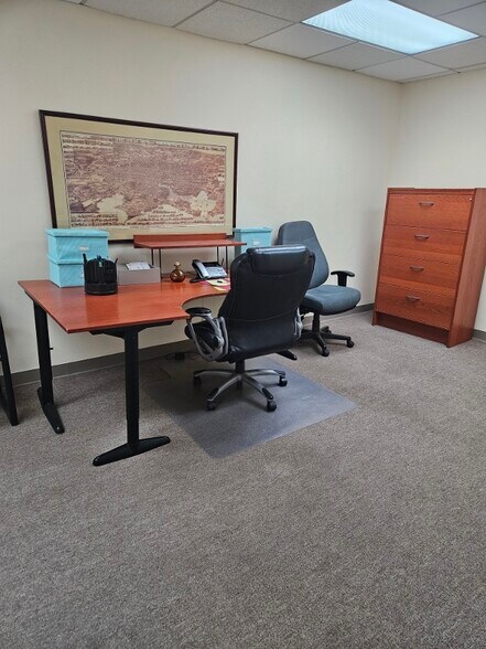 More Photos Of 703 Giddings Ave, Annapolis Medical For Lease