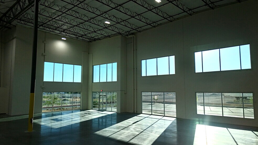 More Photos Of 2955 Clayton, North Las Vegas Distribution For Lease