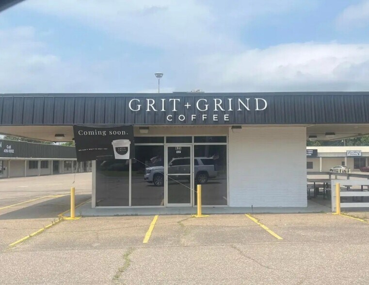 More Photos Of E Madison St @ E. Madison St., Bastrop Unknown For Lease