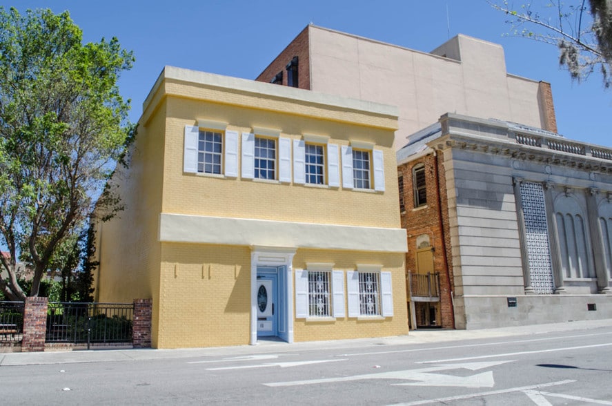 More Photos Of 11 N Magnolia Ave, Ocala Office For Lease