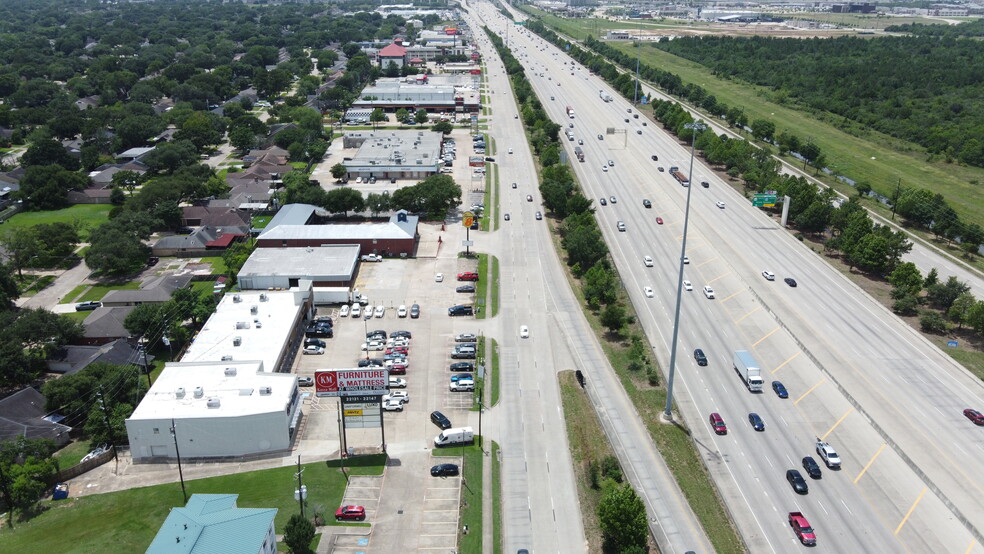 More Photos Of 22121-22147 Katy Fwy, Katy Unknown For Lease
