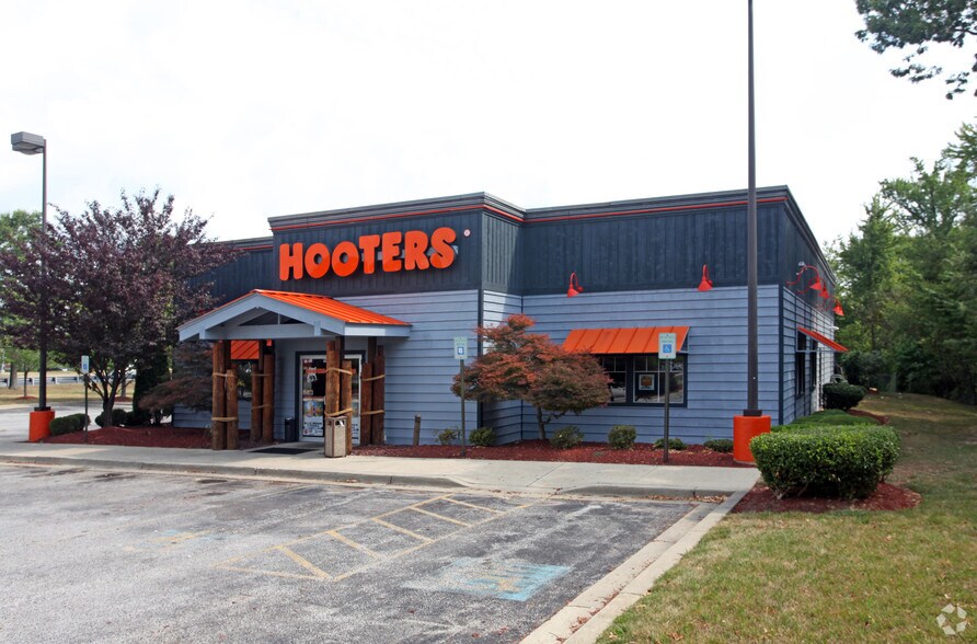 Primary Photo Of 3600 Crain Hwy, Waldorf Restaurant For Lease