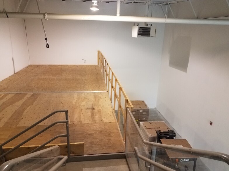 More Photos Of 280 Heritage Ave, Portsmouth Warehouse For Sale