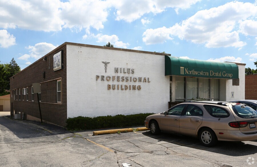 More Photos Of 7745 N Milwaukee, Niles Office For Sale