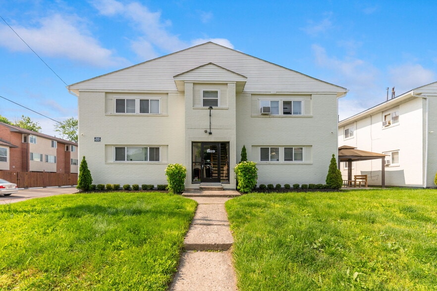 More Photos Of 1309 Fair Ave, Columbus Apartments For Sale