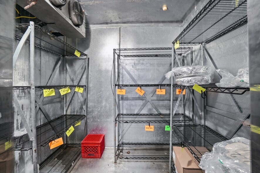 More Photos Of 15641 Oh-235, Belle Center Freestanding For Sale