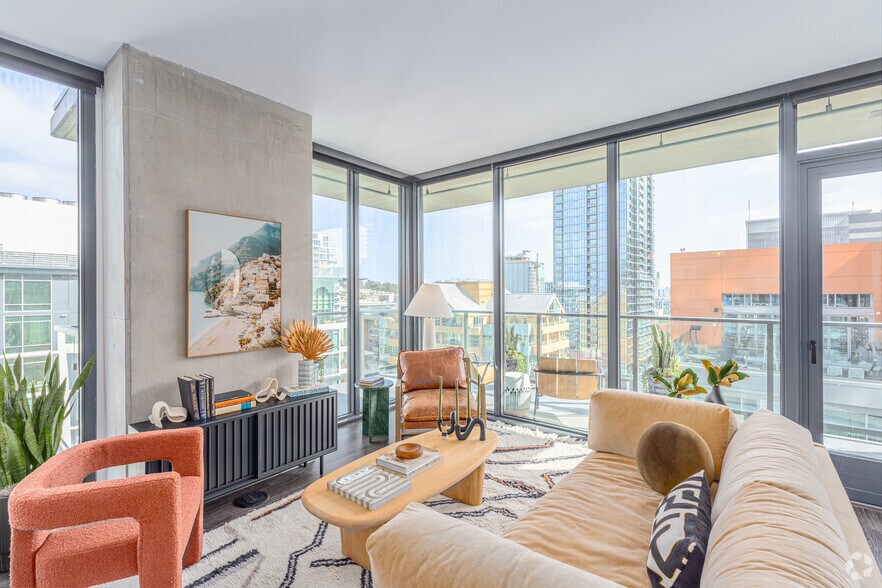 More Photos Of 1331 Columbia St, San Diego Apartments For Lease