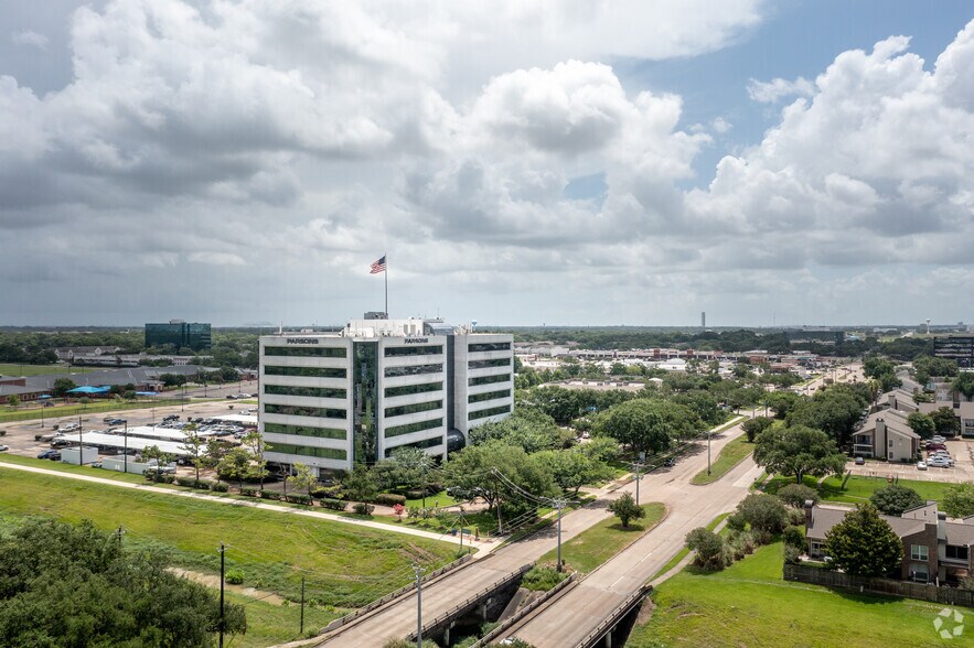 More Photos Of 16055 Space Center Blvd, Houston Office For Lease