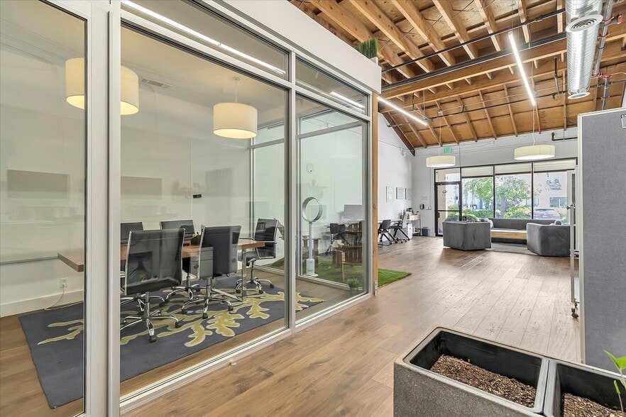 More Photos Of 260 Main St, Redwood City Loft Creative Space For Sale