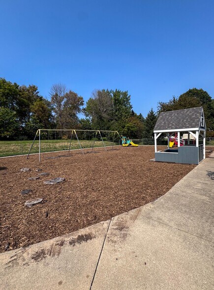 More Photos Of 3703 Fairway Pl NW, Rochester Religious Facility For Lease