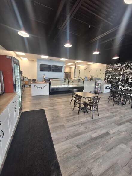 More Photos Of 101 N West State Rd, American Fork Freestanding For Lease