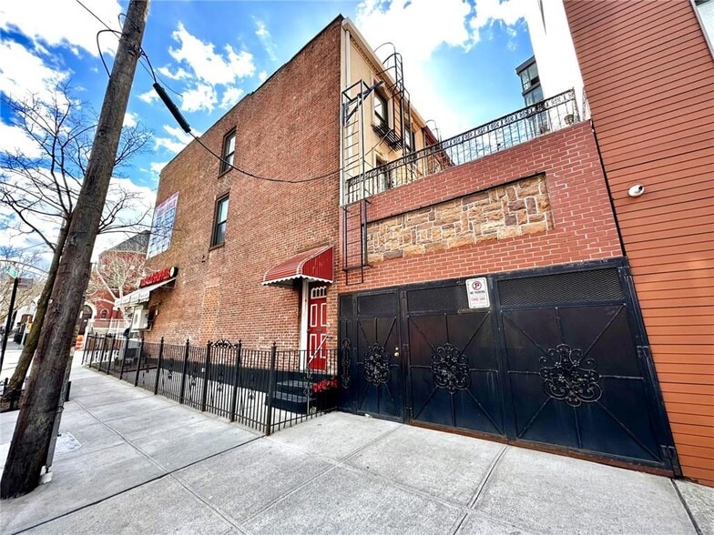 Primary Photo Of 432 4th Ave, Brooklyn Storefront Retail Residential For Sale