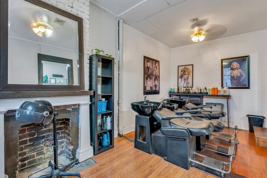 More Photos Of 1908 Magazine St, New Orleans Storefront Retail Residential For Sale