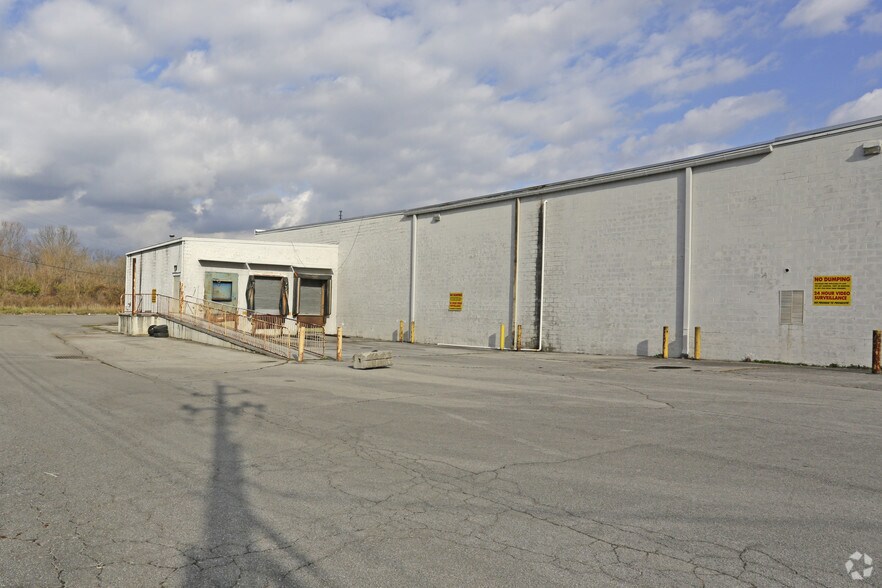 More Photos Of 127-217 Forks of the River Pky, Sevierville Unknown For Lease