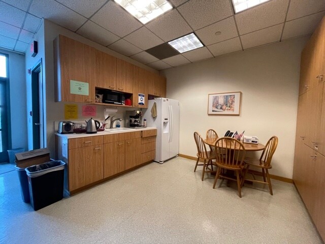 More Photos Of 2530 Wilshire Blvd, Santa Monica Coworking Space