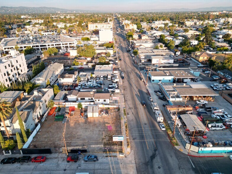 More Photos Of 11208 Burbank Blvd, North Hollywood Land For Sale