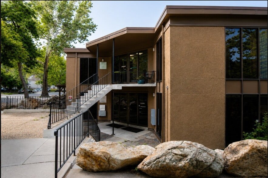 More Photos Of 707 24th St, Ogden Medical For Lease