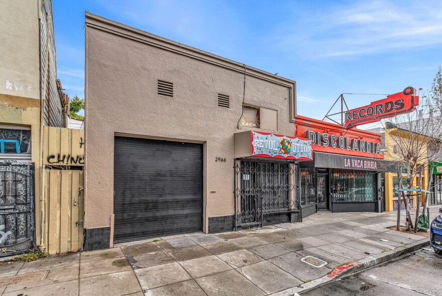 Primary Photo Of 2966 24th St, San Francisco Storefront Retail Residential For Lease