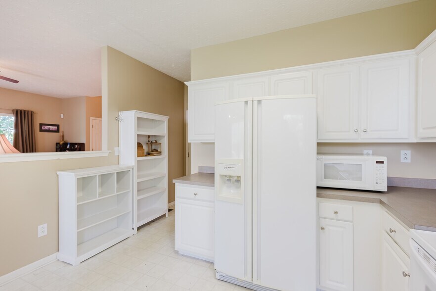 More Photos Of , Lexington Specialty For Sale