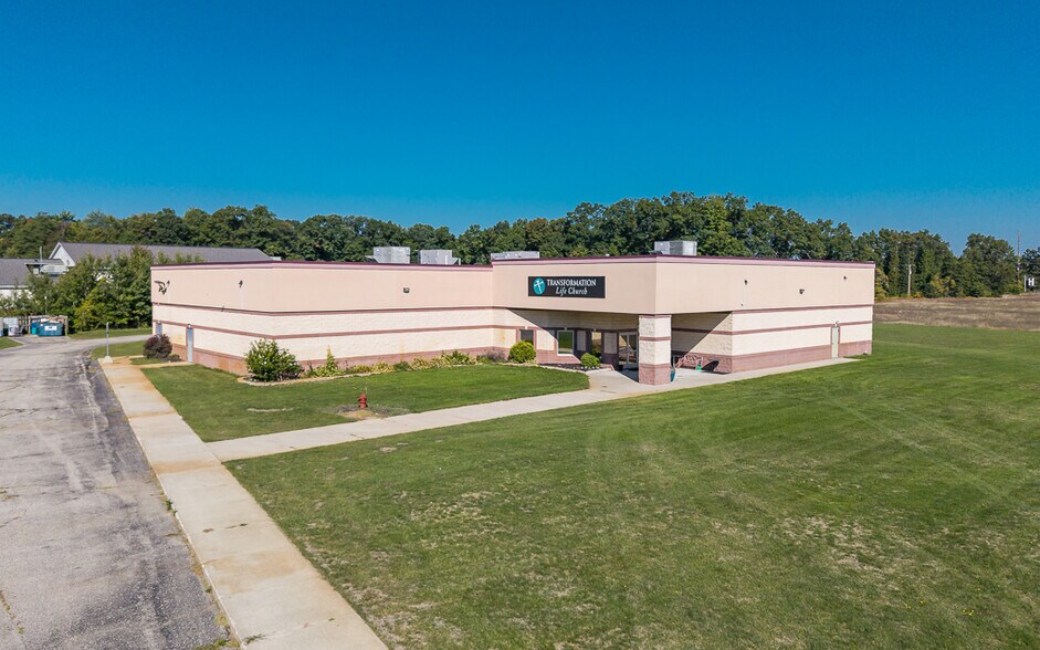 More Photos Of 2620 McLaughlin Ave, Muskegon General Retail For Sale