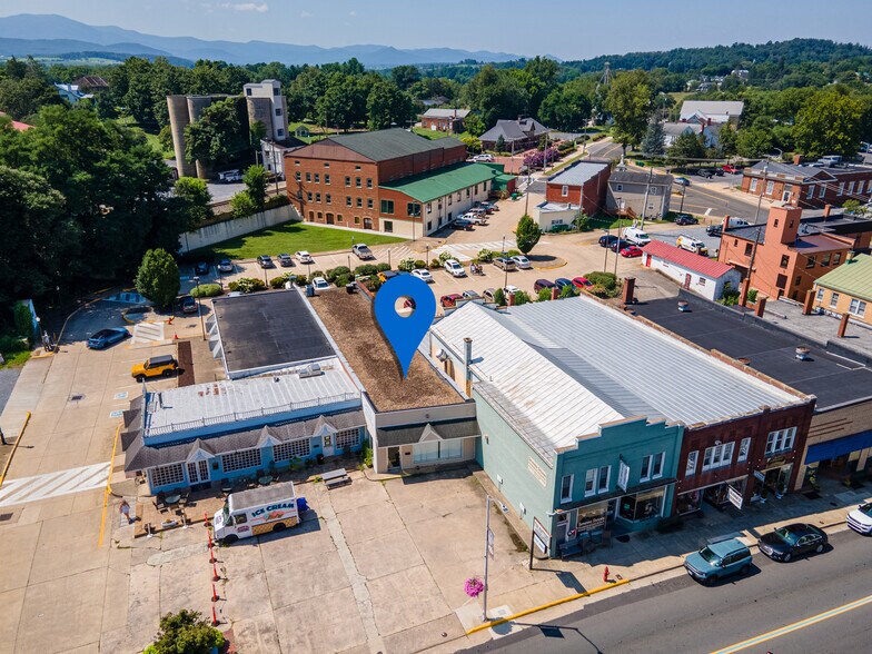 More Photos Of 30 E Main St, Luray Office For Sale