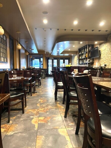 More Photos Of 238 W 56th St, New York Apartments For Lease