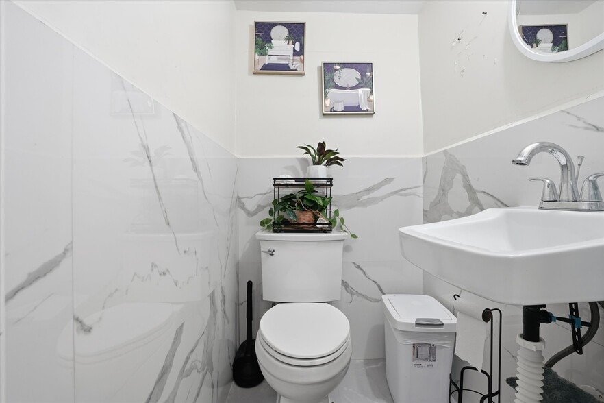 More Photos Of 45 NW 22nd Ave, Miami Restaurant For Sale