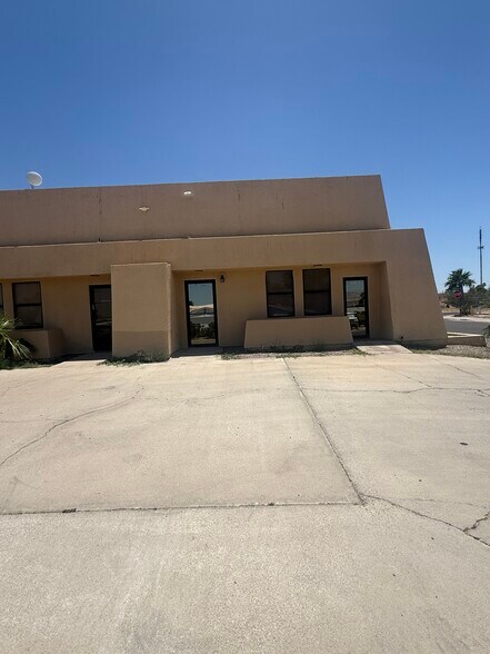 More Photos Of 1967 S Highway 95, Bullhead City Freestanding For Sale