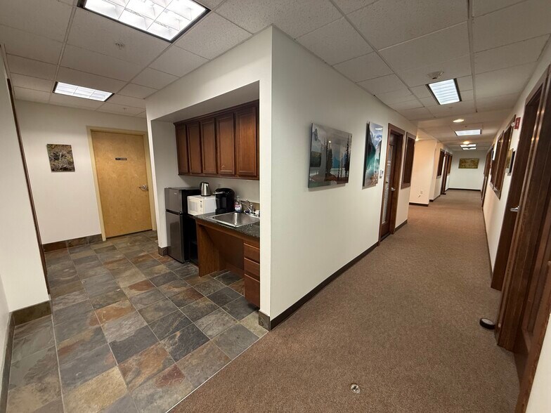 More Photos Of 1133 NW Wall St, Bend Apartments For Lease