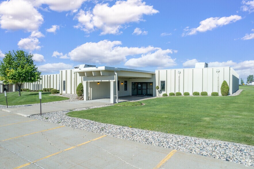 Primary Photo Of 146 Industrial Park, Jackson Medical For Lease