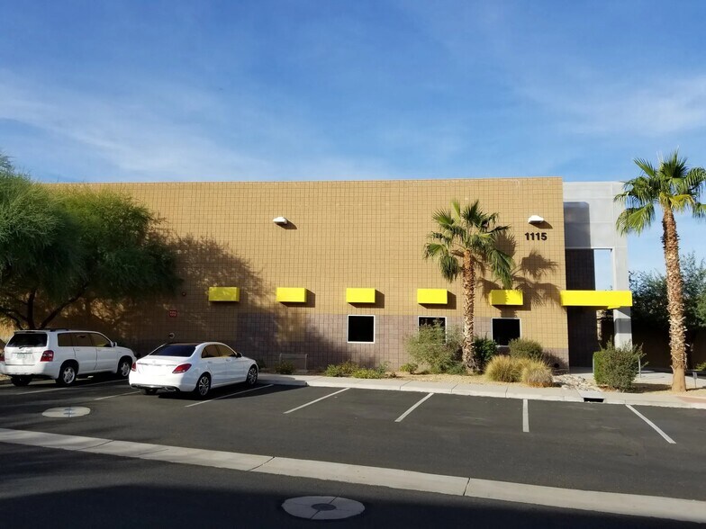 More Photos Of 1102 W Geneva Dr, Tempe Unknown For Lease